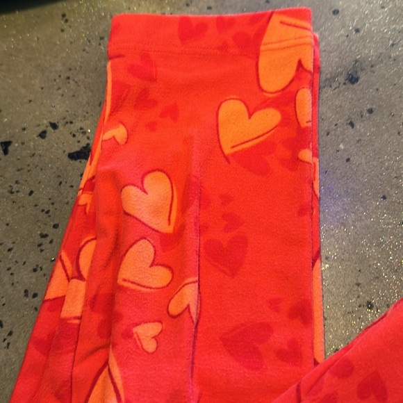 Women’s lularoe red hearts ❤️ stretch pants leggings in one size NWOT - Picture 2 of 5